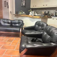 مبل راحتی اداری  چوب و چرم باکیفیت