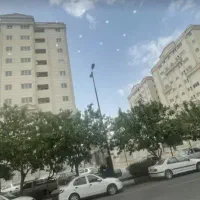 رهن و اجاره یک واحد آپارتمان برج باران