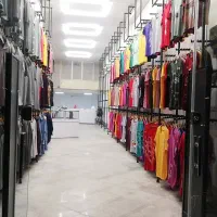 فروشنده اقا