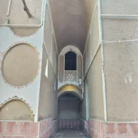 خانه سنتی در قلب قلعه جندق