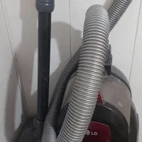 جاروبرقی مخزندار.سالم سه تومن|جاروبرقی، جارو شارژی، بخارشو|بندر انزلی, جهانگانی|دیوار