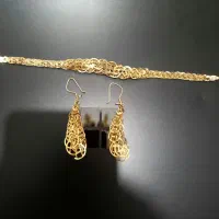 با 2درصد بالای تابلو دستبند و گوشواره نو