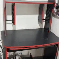 میز کامپیوتر چوبی