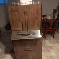 دوعددهود اشپزخانه