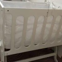 تخت کنارمادر و روروئک|تخت و صندلی بچه|کرج, نوروزآباد|دیوار