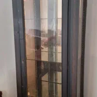 ویترین چوبی