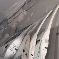 چندعدد درب پراید،پژو،ال نودو۲۰۶