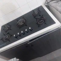 گاز صفحه ای ۵ شعله با کابینت