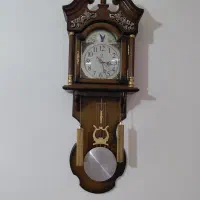 ساعت دیواری