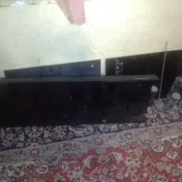 1عددفرش4عددشیشه میز ال سیدی