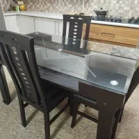 میز ناهار خوری بسیار محکم