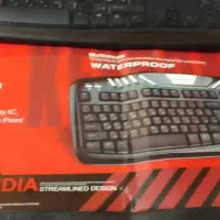 کامپیوتر و بلندگو و میز کامپیوتر|رایانه رومیزی|کرج, کلاک نو|دیوار