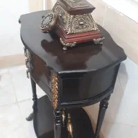 میز تلفن چوبی تمیز ونو
