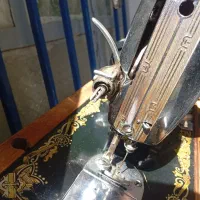 چرخ خیاطی مارشال دوشیر نشان برقی