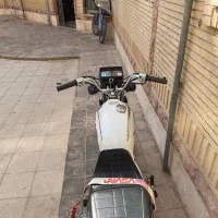 موتورسیکلت پرواز تمیز