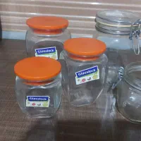 شیشه و ظرف مربا خوری