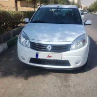 ساندرو مدل ۹۵ اتومات فاقد رنگ شدگی|خودرو سواری و وانت|مشهد, دانشجو|دیوار