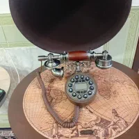 تلفن بسبک کره جغرافیایی|میز تلفن|شهرکرد, |دیوار