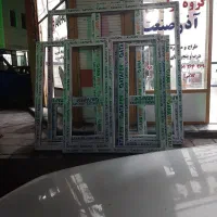 گروه تولیدی آذرصنعت(تولید درب و پنجره های دوجداره)