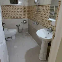 اجاره آپارتمان ۱۵۰ متر بهترین لوکیشن خیابان هراز|اجارهٔ آپارتمان|آمل, |دیوار