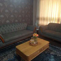 مبل چستر۷ نفره با ۳میز عسلی و جلومبلی