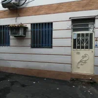 همکف کرسی بلند