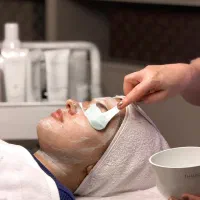 پاکسازی.فشیال میکرونیدلینگ.پلاژن تراپی