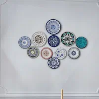 یازده عدد بشقاب دیواری یا دیوارکوب|صنایع دستی و سایر لوازم تزئینی|تهران, نیروی هوایی (پیروزی)|دیوار