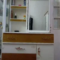 کمد لوازم آرایشی