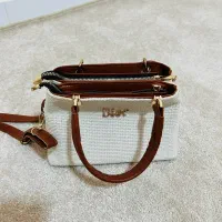 تعداد ۶ عدد کیف زنانه|کیف، کفش، کمربند|مریوان, |دیوار