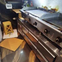 یخچال زیر گریل 150 و گریل 1عددو تاپینگ