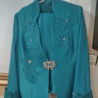 کت دامن مجلسی|لباس|آبپخش, |دیوار