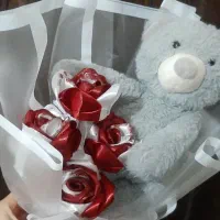 دسته گل ربانی و عروسکی|گل مصنوعی|پیشوا, |دیوار