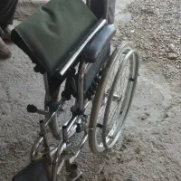 یک عدد ویلچر تمام اتمات جم شو