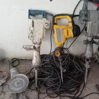 تخریب کندن کاری خرده کاری کلی وجزیی|خدمات پیشه و مهارت|زنجان, |دیوار