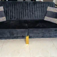 مبل تخت شو درحد نو.میز وسط.لاوست نو نو