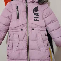 کاپشن در حد نو سالم|لباس|میانه, |دیوار