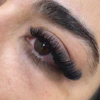 آموزش اکستنشن مژه به صورت تخصصی
