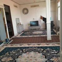 یک ساختمان دوطبقه درشهرقاهان|فروش خانه و ویلا|قاهان, |دیوار