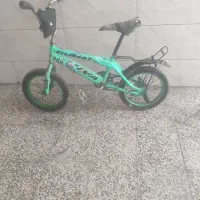 دوچرخه 16|دوچرخه، اسکیت، اسکوتر|بروجن, |دیوار