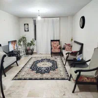 فروش آپارتمان / ۶۵ متری / بر خ چمران / مجتمع زمرد