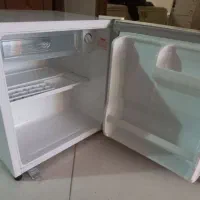 یخچال فریزر ۳ فوت الجی اصل|یخچال و فریزر|پیر بکران, |دیوار