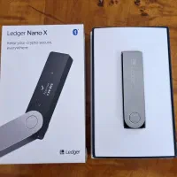 کیف پول ارز دیجیتال Ledger Nano X