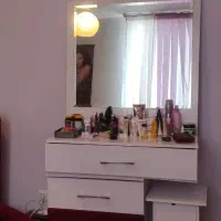 تخت خواب دونفره باتشک|تخت و سرویس خواب|صدرا-فارس, فاز ۱|دیوار