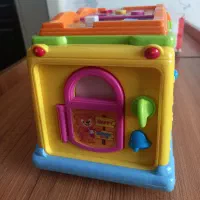 ماشین مدرسه هولی تویز