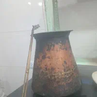 دیگ مسی قدیمی