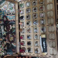 انگشتر و تسبیح|جواهرات|پرند, فاز ۵|دیوار