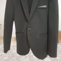 کت وشلوار و کفش