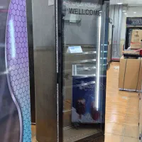 یخچال تک درب ایستاده نوشیدنی مغازه