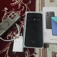 ردمی نوت ۱۳ بدون خط خش با کارتون